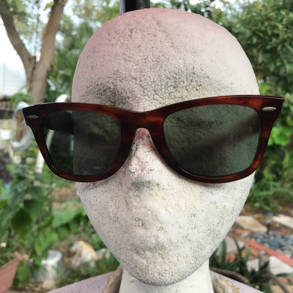 Unisex 80's Ray Ban B&L Torte Wayfarer Sunglasses Green Lens L2052 NTAS USA